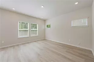 6921 Winchester Pl, Fairburn, GA 30213 - Photo 10
