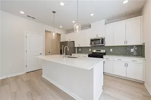 6921 Winchester Pl, Fairburn, GA 30213 - Photo 6