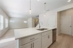 6921 Winchester Pl, Fairburn, GA 30213 - Photo 8