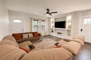 5961 Pine Rd, Atlanta, GA 30340 - Photo 10