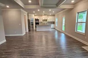 352 Newshaw Dr, Lawrenceville, GA 30046 - Photo 8