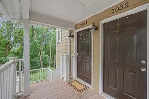 2034 River Heights Walk SE, Marietta, GA 30067 - Photo 2