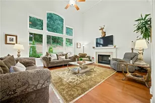 1345 Cresthaven Ln, Lawrenceville, GA 30043 - Photo 12