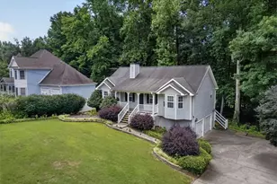 72 Victorian Cir, Dallas, GA 30157 - Photo 2