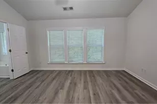 265 Friars Head Dr, Suwanee, GA 30024 - Photo 2