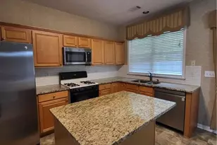 265 Friars Head Dr, Suwanee, GA 30024 - Photo 4