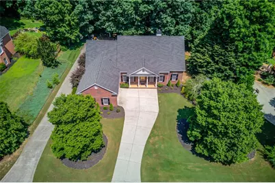 613 River Chase, Hoschton, GA 30548 - Photo 4