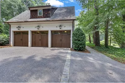 425 Broadland Road NW, Atlanta, GA 30342 - Photo 18