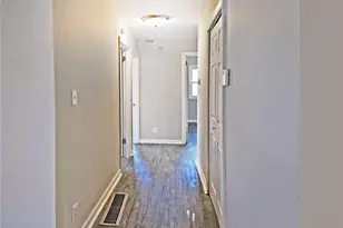 2332 Baywood Dr SE, Atlanta, GA 30315 - Photo 10