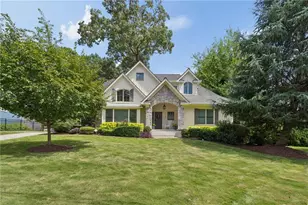 2559 Sharondale Dr NE, Atlanta, GA 30305 - Photo 2