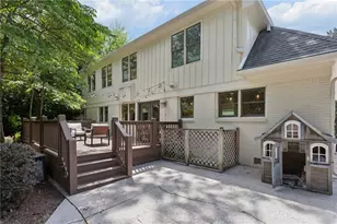 2559 Sharondale Dr NE, Atlanta, GA 30305 - Photo 40