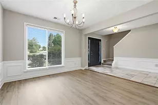 3855 Oak Park Dr, Suwanee, GA 30024 - Photo 4
