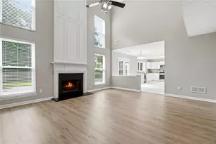 3855 Oak Park Dr, Suwanee, GA 30024 - Photo 6