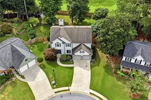 3855 Oak Park Dr, Suwanee, GA 30024 - Photo 2