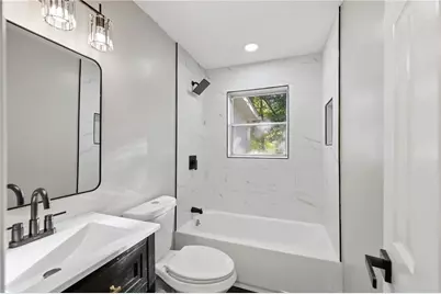 311 Henry Aaron Avenue SW, Atlanta, GA 30310 - Photo 22