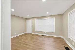 311 Henry Aaron Ave SW, Atlanta, GA 30310 - Photo 22
