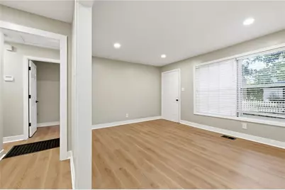 311 Henry Aaron Avenue SW, Atlanta, GA 30310 - Photo 18