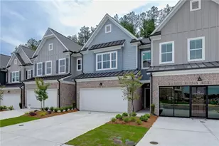 761 Woods Chapel Rd, Sugar Hill, GA 30518 - Photo 2