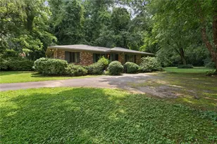 129 Parkside Cir, Decatur, GA 30030 - Photo 2