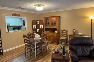 831 Lake Hollow Blvd SW, Marietta, GA 30064 - Photo 10