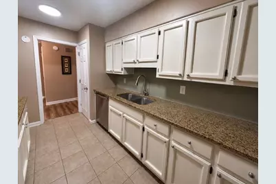 831 Lake Hollow Boulevard SW, Marietta, GA 30064 - Photo 4