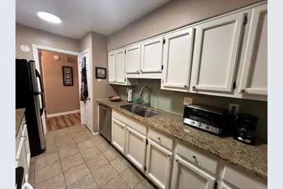 831 Lake Hollow Boulevard SW, Marietta, GA 30064 - Photo 4