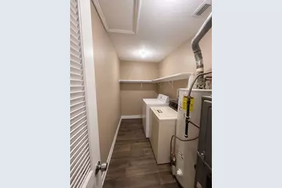 831 Lake Hollow Boulevard SW, Marietta, GA 30064 - Photo 10