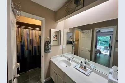 831 Lake Hollow Boulevard SW, Marietta, GA 30064 - Photo 30