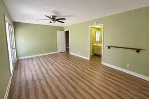 831 Lake Hollow Blvd SW, Marietta, GA 30064 - Photo 8