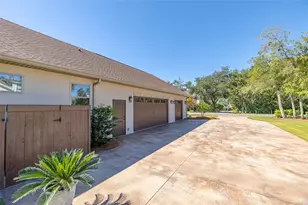 930 Champney, Saint Simons, GA 31522 - Photo 50