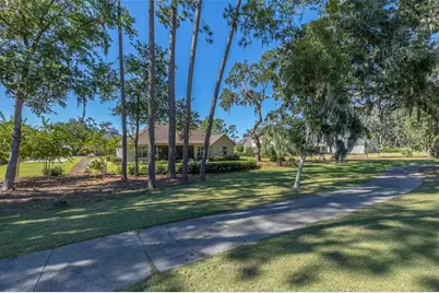 930 Champney, Saint Simons, GA 31522 - Photo 16