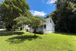 1761 Keenland Pl, Lawrenceville, GA 30043 - Photo 2