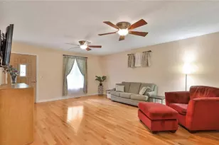 385 Vaughn Rd, Newnan, GA 30265 - Photo 12