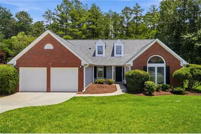 260 Treadstone Overlook, Johns Creek, GA 30024 - Photo 2