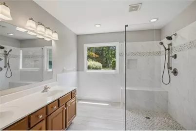 260 Treadstone Overlook, Johns Creek, GA 30024 - Photo 18
