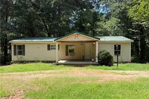 1633 Butterfly Ln, Statham, GA 30666 - Photo 1