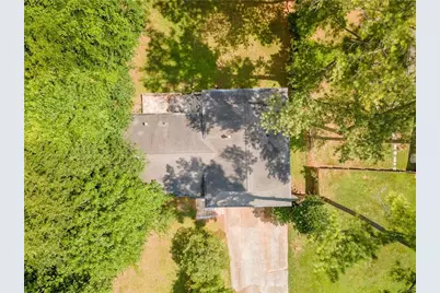 3499 Creekview Circle, Stone Mountain, GA 30083 - Photo 46
