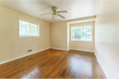 3499 Creekview Circle, Stone Mountain, GA 30083 - Photo 20