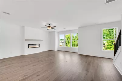 2735 Hallwood Lane, Suwanee, GA 30024 - Photo 10