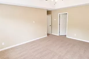 3925 Riversong Dr, Suwanee, GA 30024 - Photo 16