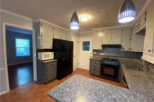 4453 Old Mabry Pl NE, Roswell, GA 30075 - Photo 4