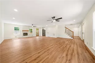 3112 Greenfield Dr, Marietta, GA 30068 - Photo 2