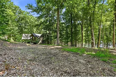 6680 Woodlake Drive, Flowery Branch, GA 30542 - Photo 64