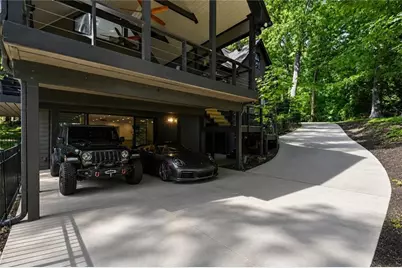 6680 Woodlake Drive, Flowery Branch, GA 30542 - Photo 32
