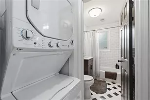 1475 Elizabeth Ln, Atlanta, GA 30344 - Photo 18