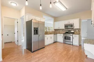 10100 Barston Ct, Alpharetta, GA 30022 - Photo 8
