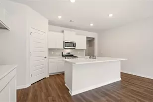 8574 Seabiscuit Rd, Lithonia, GA 30058 - Photo 14