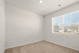 8574 Seabiscuit Rd, Lithonia, GA 30058 - Photo 14
