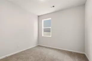 8574 Seabiscuit Rd, Lithonia, GA 30058 - Photo 16