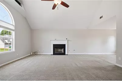 5949 Idlewood Place, Lithonia, GA 30038 - Photo 4